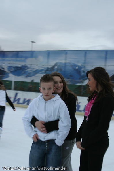 Eisbahn_Lankwitz_20100227-181337_6444.jpg