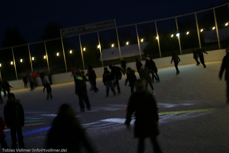 Eisbahn Lankwitz 20100220-190452 5922 - Eisbahn_Lankwitz_20100220-190452_5922.jpg Eisbahn_Lankwitz_20100220-190452_5922.jpg