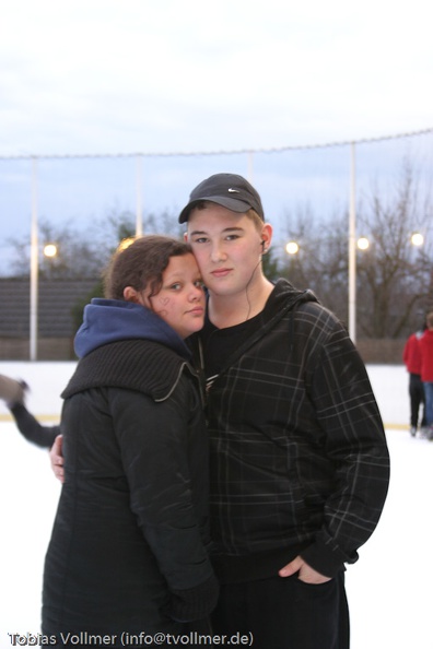 Eisbahn_Lankwitz_20100228-184427_6763.jpg