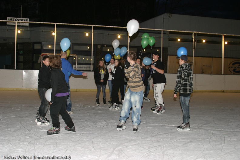 Eisbahn_Lankwitz_20100228-191700_6857.jpg