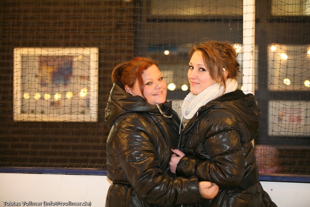 Eisbahn Lankwitz-20111126-17 30 54 4022
