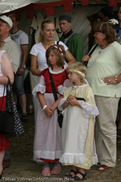 Burgfest Stargard 20090809 130040 8197 - Burgfest_Stargard_20090809_130040_8197.jpg Burgfest_Stargard_20090809_130040_8197.jpg