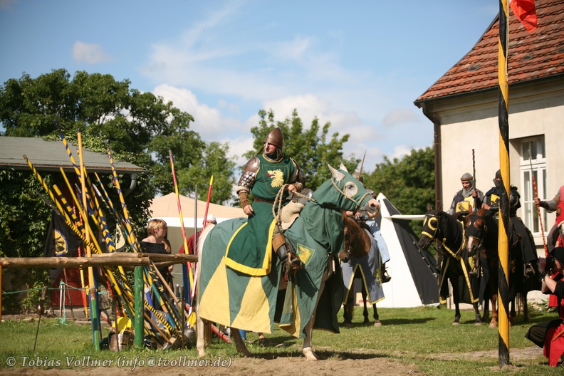 Burgfest Stargard-20120811-15 16 21 1828 - Burgfest_Stargard-20120811-15_16_21_1828.jpg Burgfest_Stargard-20120811-15_16_21_1828.jpg