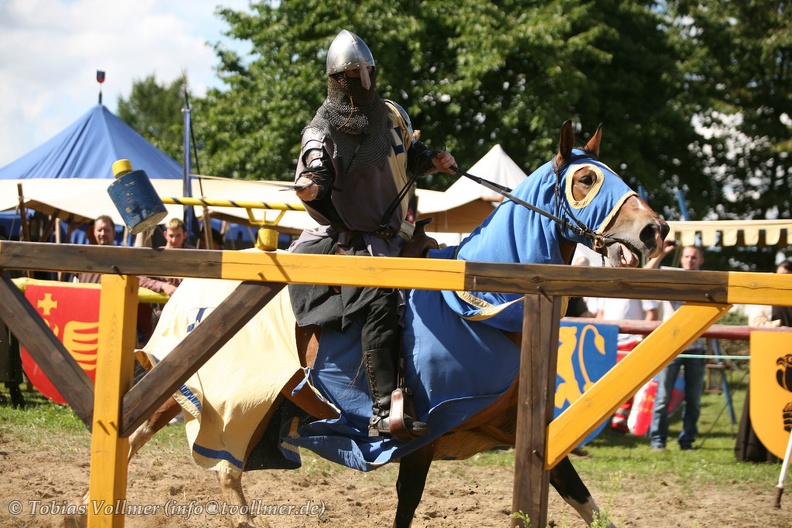 Burgfest Stargard-20120811-15 23 41 1886 - Burgfest_Stargard-20120811-15_23_41_1886.jpg Burgfest_Stargard-20120811-15_23_41_1886.jpg