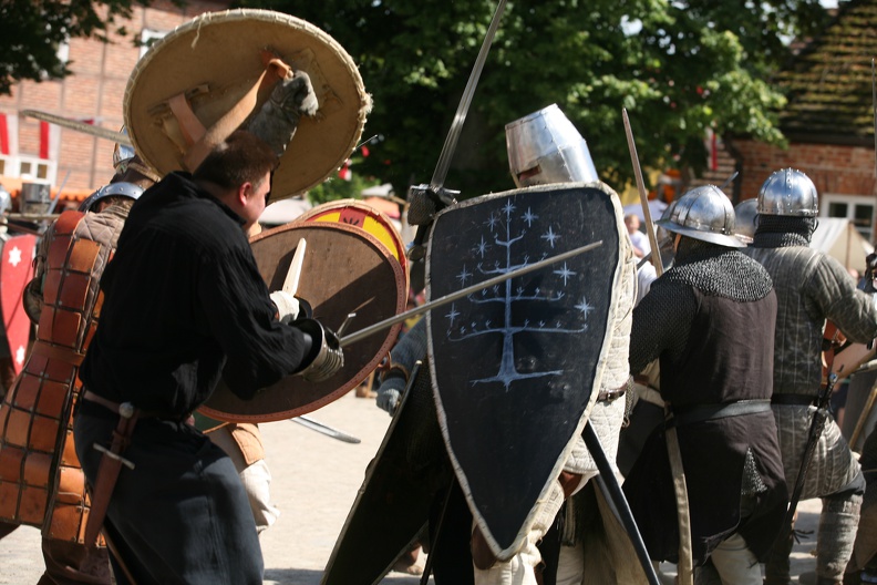 Burg-Stargard_20130811-141244_8080.jpg