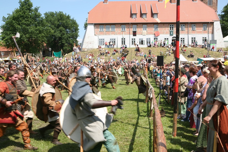 Neustadt-Glewe_20130608-140347_2447.jpg